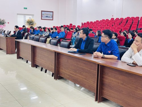 Hội nghị Đo&agrave;n 6.jpg